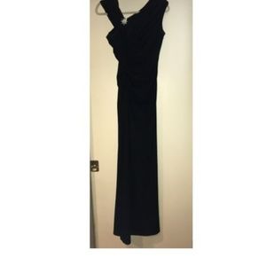 Perfect all occasion formal dress. Size 14